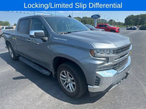 Used 2019 Chevrolet Silverado 1500 LT w/ All-Star Edition AWD/4WD image 3