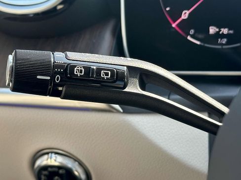 Certified 2025 Mercedes-Benz GLC 300 4MATIC image 16