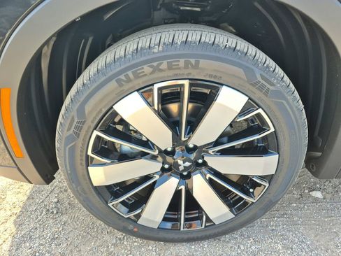 New 2026 Mitsubishi Outlander SE FWD image 9