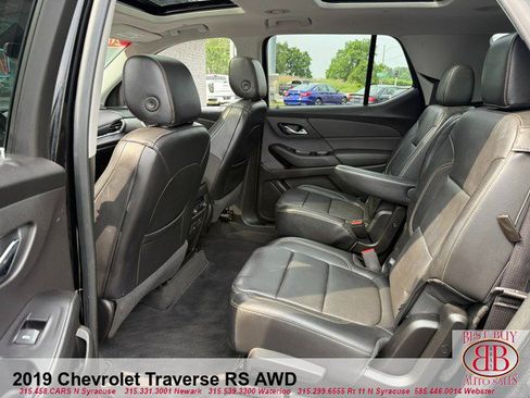 Used 2019 Chevrolet Traverse RS AWD/4WD image 12