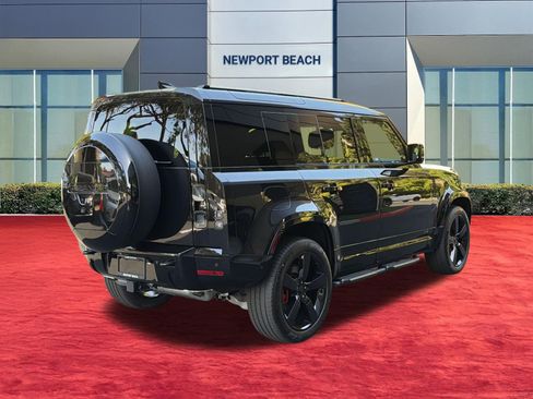 New 2026 Land Rover Defender 110 X AWD/4WD image 10
