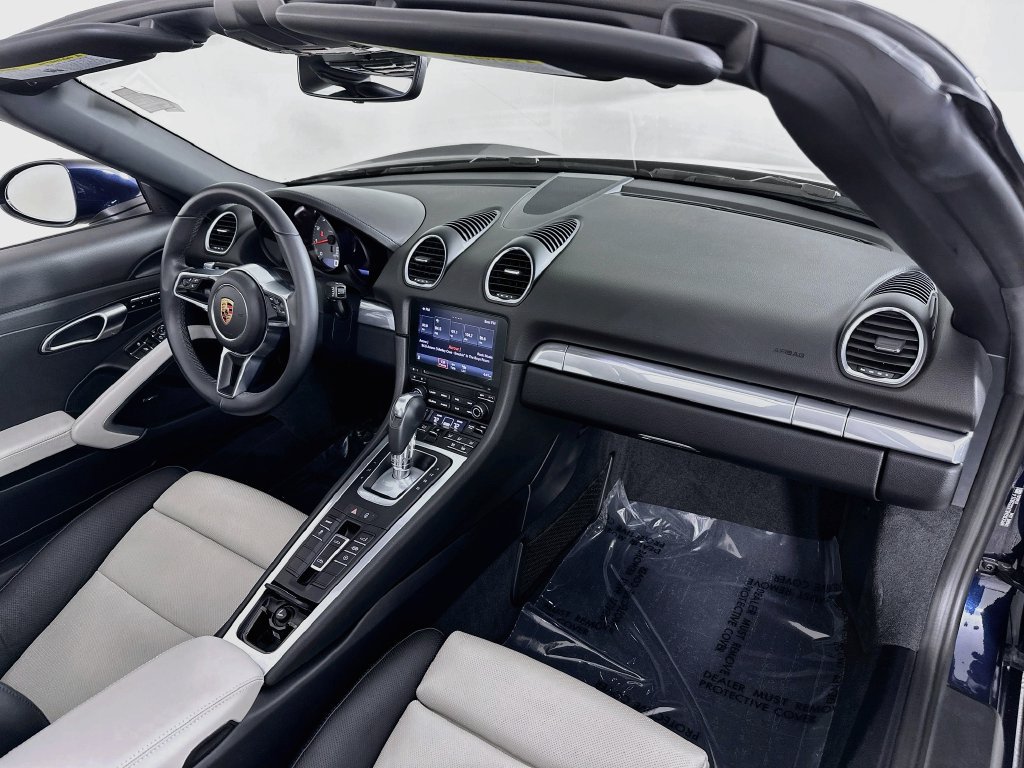 Used 2019 Porsche 718 Boxster S RWD image 25