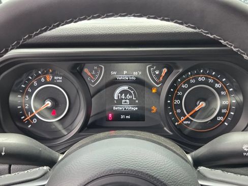 New 2026 Jeep Gladiator Sport AWD/4WD image 11