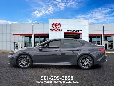 Used 2025 Toyota Camry XSE w/ Premium Plus Package FWD image 2