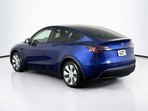 Used 2023 Tesla Model Y Long Range AWD/4WD image 13