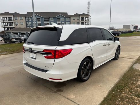 Certified 2023 Honda Odyssey Elite image 7