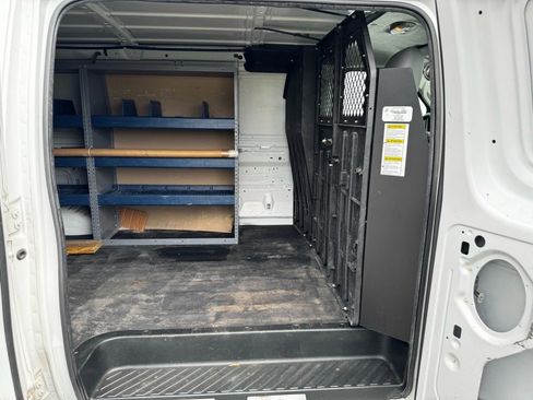 Used 2014 Ford E-150 and Econoline 150 w/ Commercial Cargo Van Package image 24