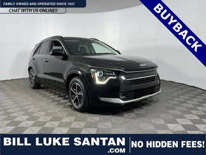 Used 2023 Kia Niro SX