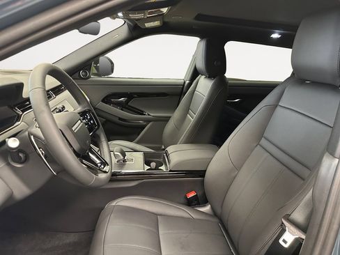 New 2026 Land Rover Range Rover Evoque S AWD/4WD image 9