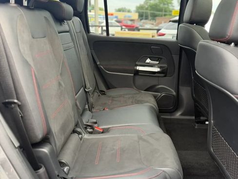 Used 2024 Mercedes-Benz EQB 250+ image 17