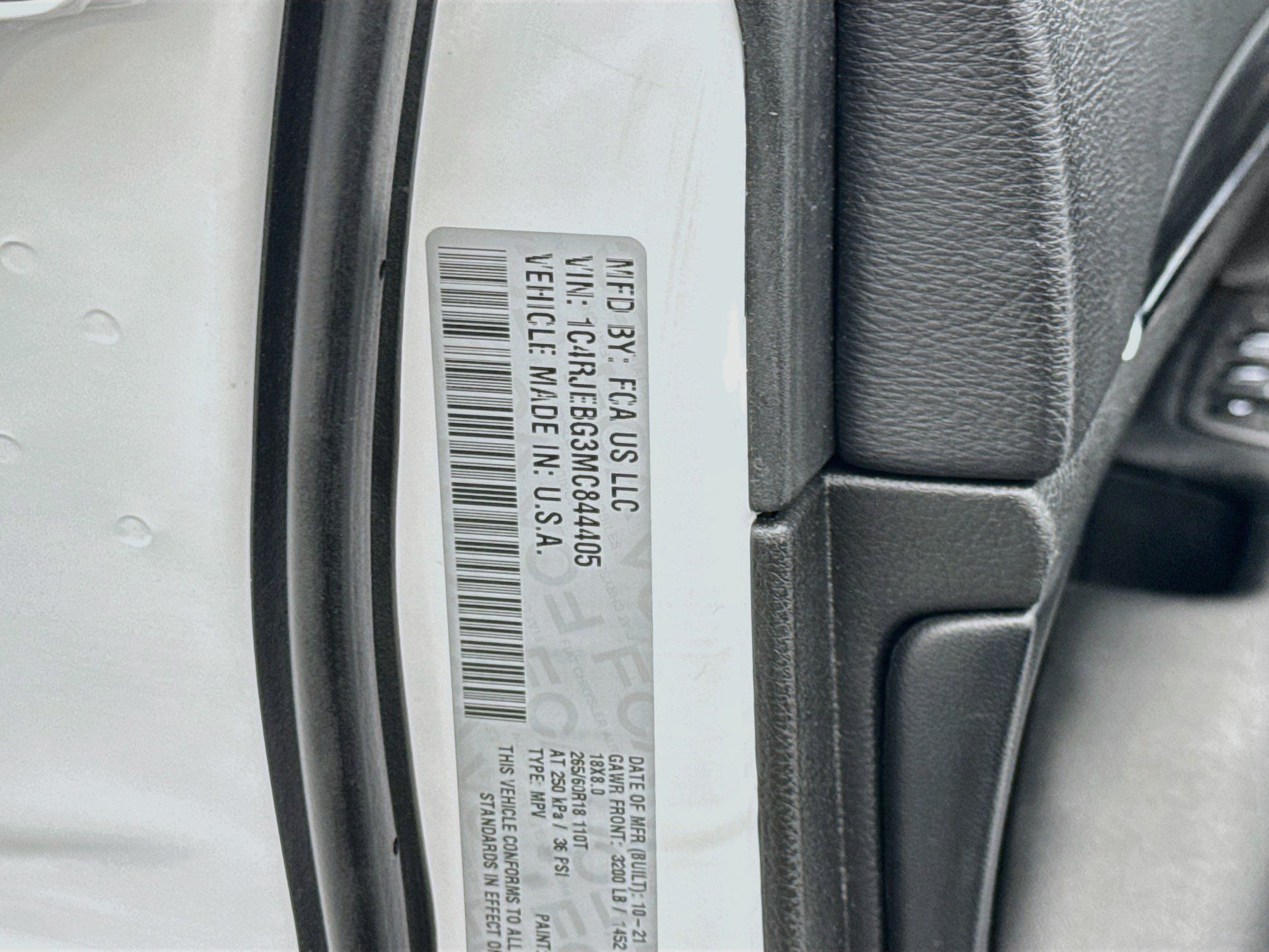 Used 2021 Jeep Grand Cherokee Limited RWD image 12