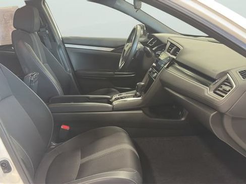 Used 2019 Honda Civic Sport image 13