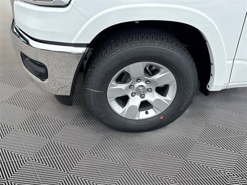 New 2025 RAM 1500 Big Horn image 33