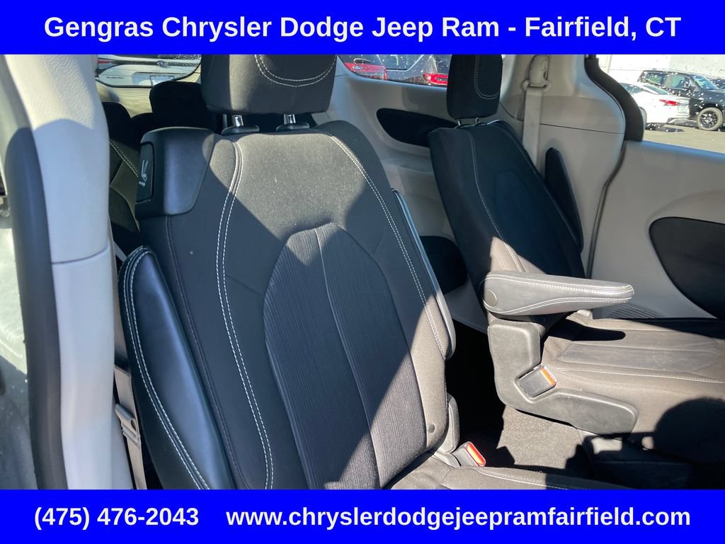 Certified 2023 Chrysler Voyager LX FWD image 25