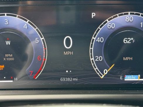 Used 2024 Jeep Wagoneer Series II AWD/4WD image 19