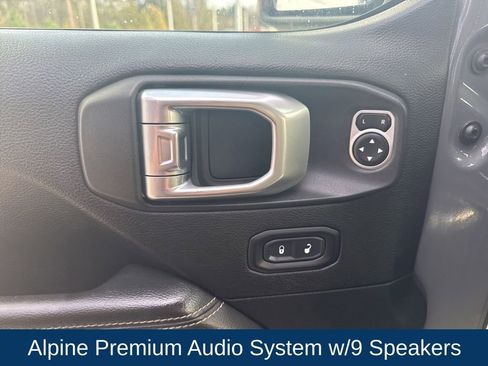 Used 2019 Jeep Wrangler Unlimited Sahara w/ LED Lighting Group image 11