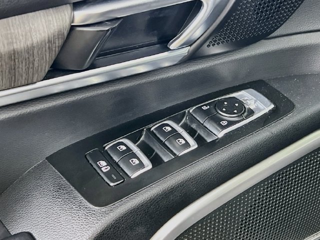 Used 2024 Kia Telluride EX AWD/4WD image 9