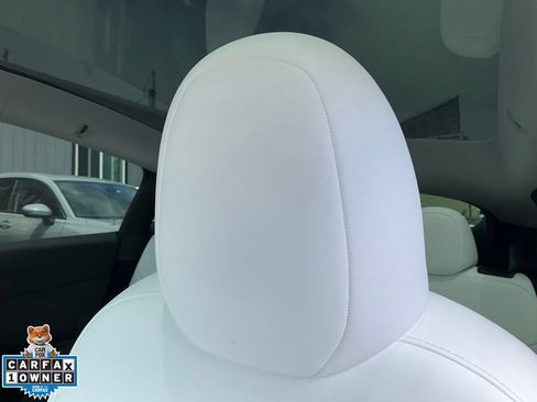 Used 2023 Tesla Model Y Long Range AWD/4WD image 22