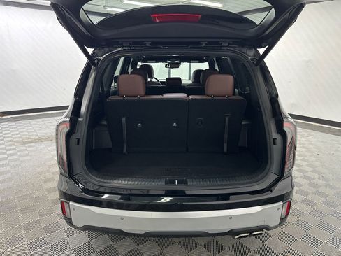 Used 2024 Kia Telluride EX FWD image 19