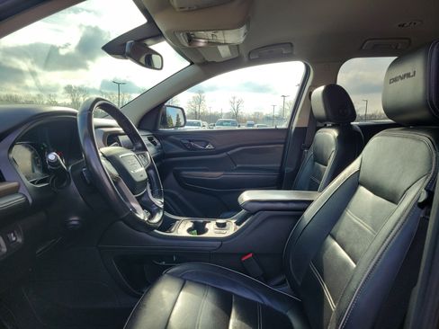 Used 2020 GMC Acadia Denali image 15