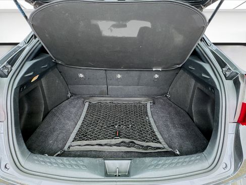 Used 2018 Toyota C-HR XLE FWD image 16