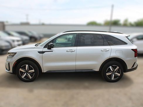 Certified 2021 Kia Sorento S image 14