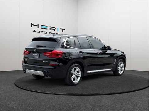 Used 2019 BMW X3 sDrive30i w/ Driving Assistance Package image 9
