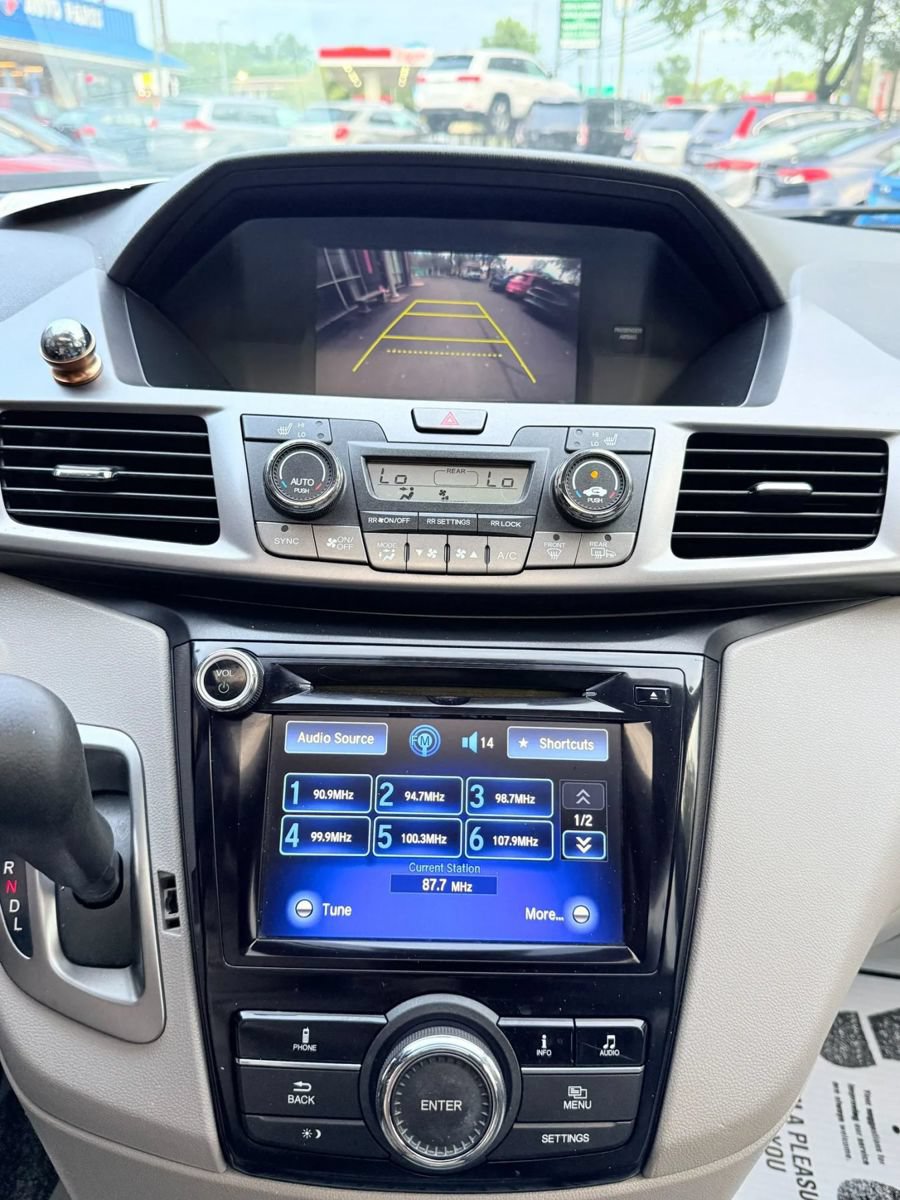 Used 2014 Honda Odyssey EX-L image 22