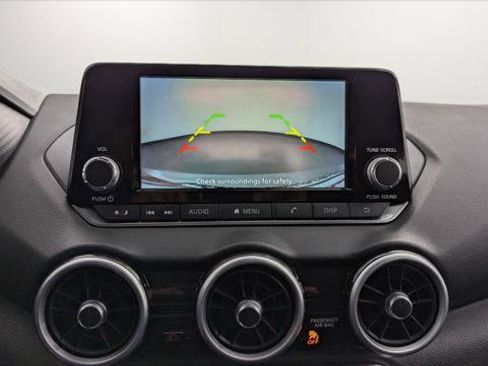 Used 2025 Nissan Sentra S image 26