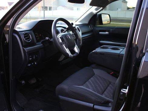 Used 2019 Toyota Tundra SR5 image 11