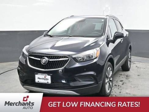 Used 2022 Buick Encore Preferred w/ Safety Package II AWD/4WD image 2