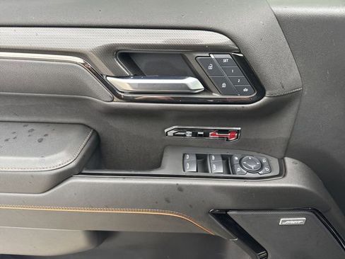 Used 2024 GMC Sierra 1500 AT4 w/ Technology Package image 23