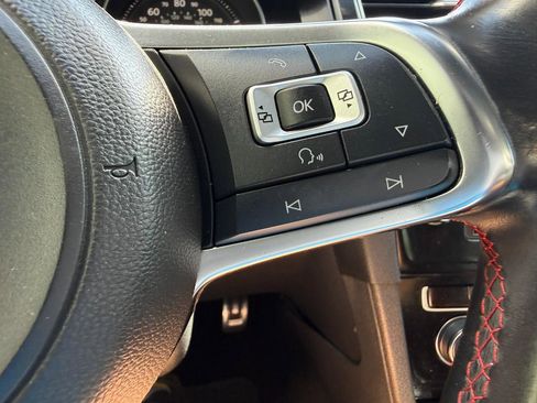 Used 2016 Volkswagen GTI S image 29