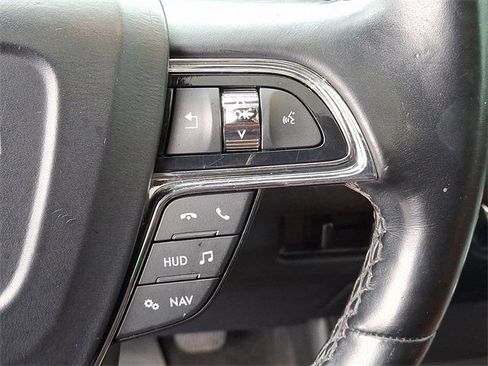 Used 2021 Lincoln Navigator Reserve image 18