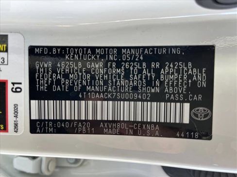 Used 2025 Toyota Camry LE image 26