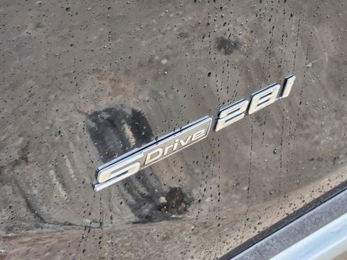 Used 2018 BMW X1 sDrive28i image 13