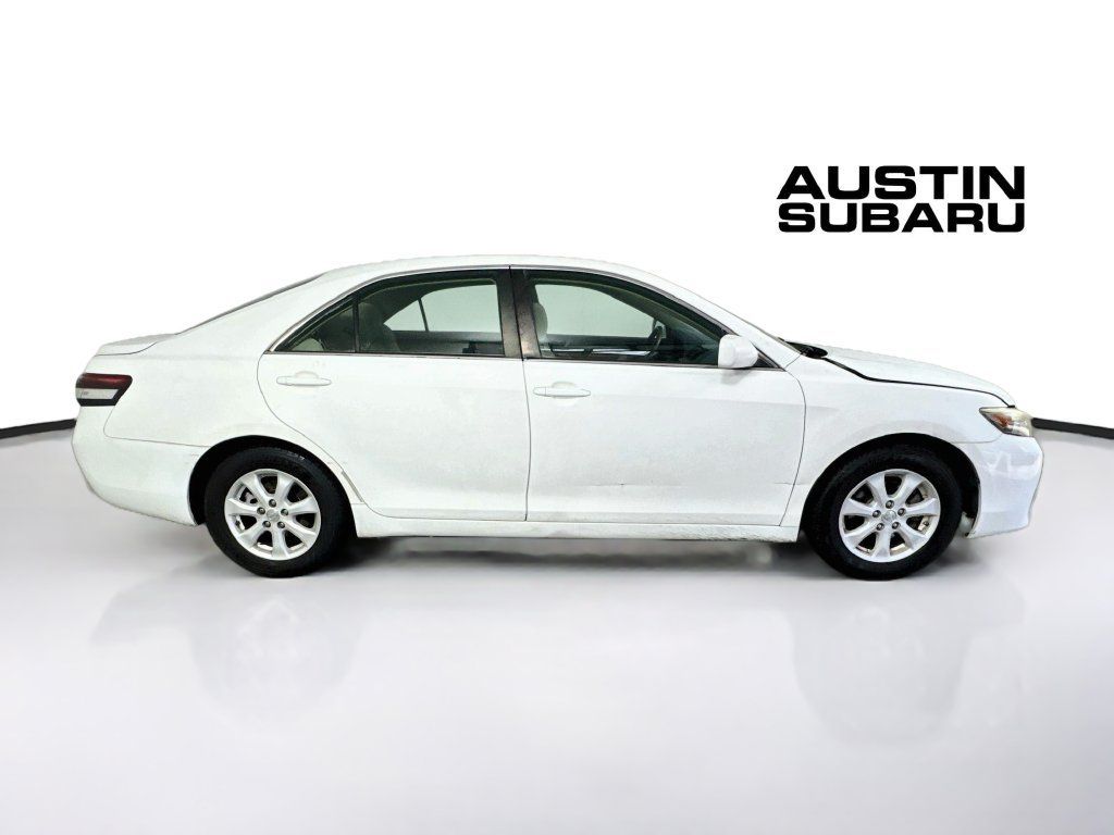 Used 2011 Toyota Camry LE w/ LE Extra-Value Pkg FWD image 8