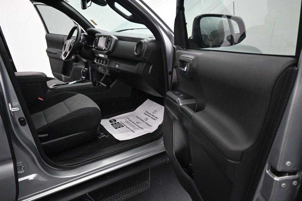 Used 2023 Toyota Tacoma TRD Off-Road w/ Technology Package AWD/4WD image 22