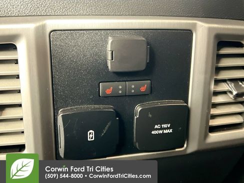 Used 2018 Ford F150 Platinum w/ Equipment Group 701A Luxury AWD/4WD image 29