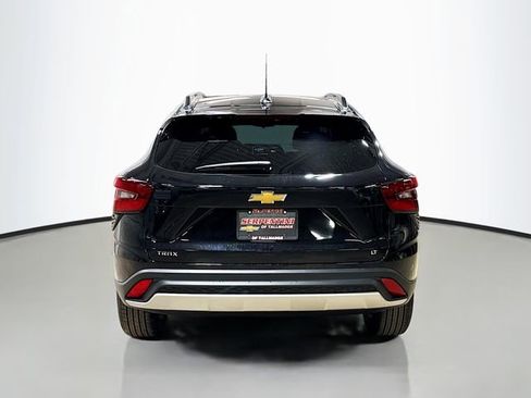 New 2026 Chevrolet Trax LT w/ LT Convenience Package image 9