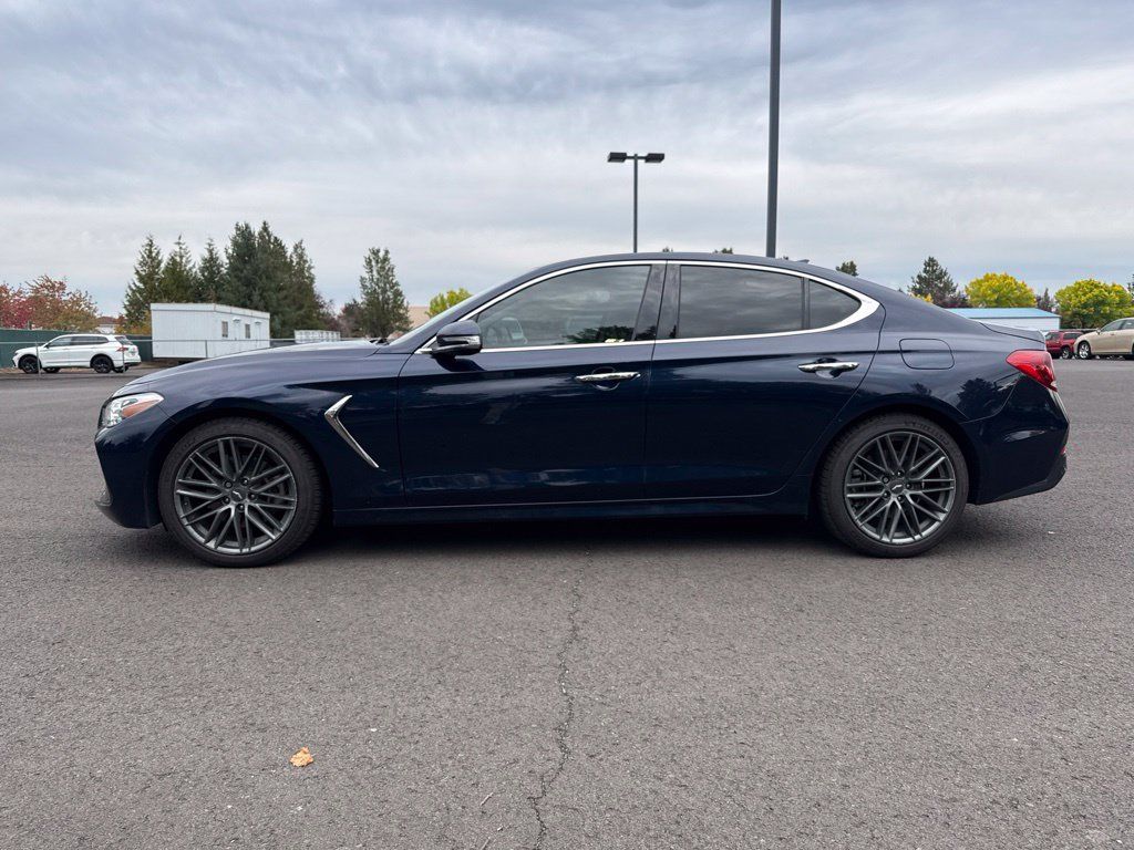 Used 2019 Genesis G70 2.0T Advanced w/ Elite Package RWD image 4
