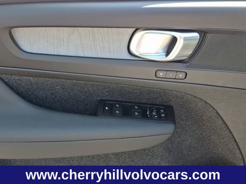 New 2025 Volvo XC40 B5 Plus w/ Protection Package Premier image 12