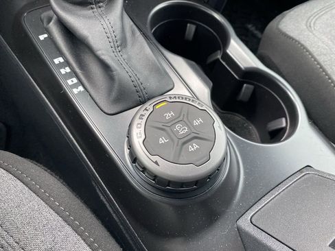 Used 2025 Ford Bronco 2-Door w/ Sasquatch Package image 12