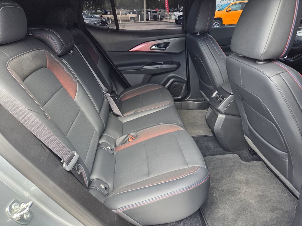 Certified 2024 Chevrolet Equinox EV RS FWD image 14