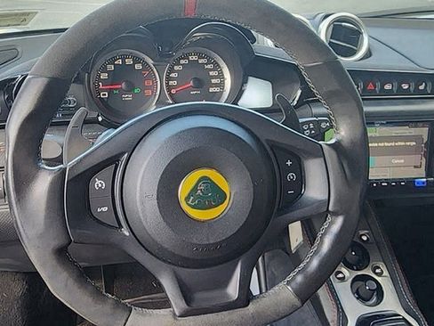 Used 2020 Lotus Evora image 11