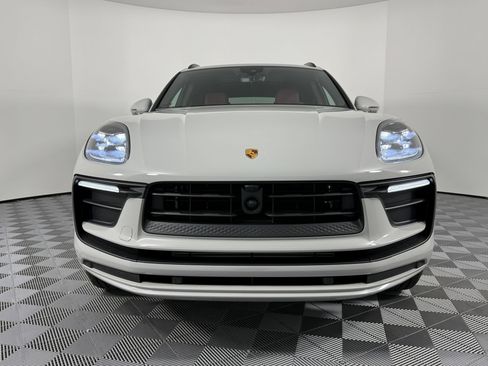 New 2026 Porsche Macan AWD/4WD image 6