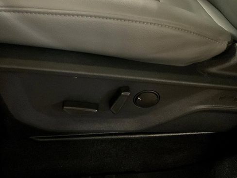 Used 2025 Ford F150 Lightning Flash w/ Max Trailer Tow Package image 15