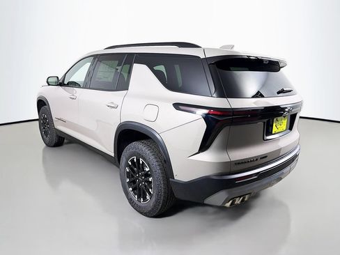 New 2026 Chevrolet Traverse Z71 w/ Enhanced Driving Package AWD/4WD image 7