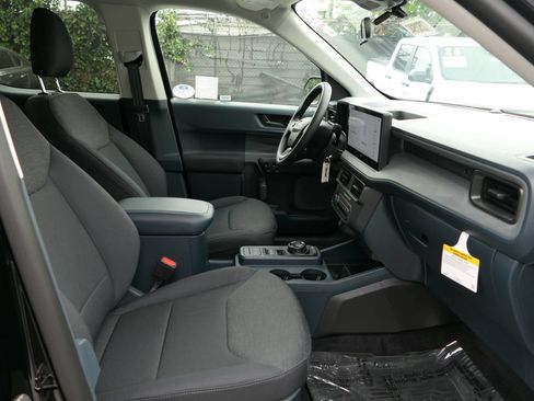 Used 2026 Ford Maverick XL AWD/4WD image 28