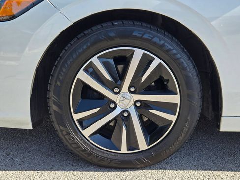 Certified 2023 Honda Civic LX image 31